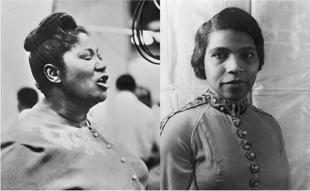 2 side-by-side black-and-white portrait photos of Mahalia Jackson, who is singing, and Marian Anderson, who looks at the camera.